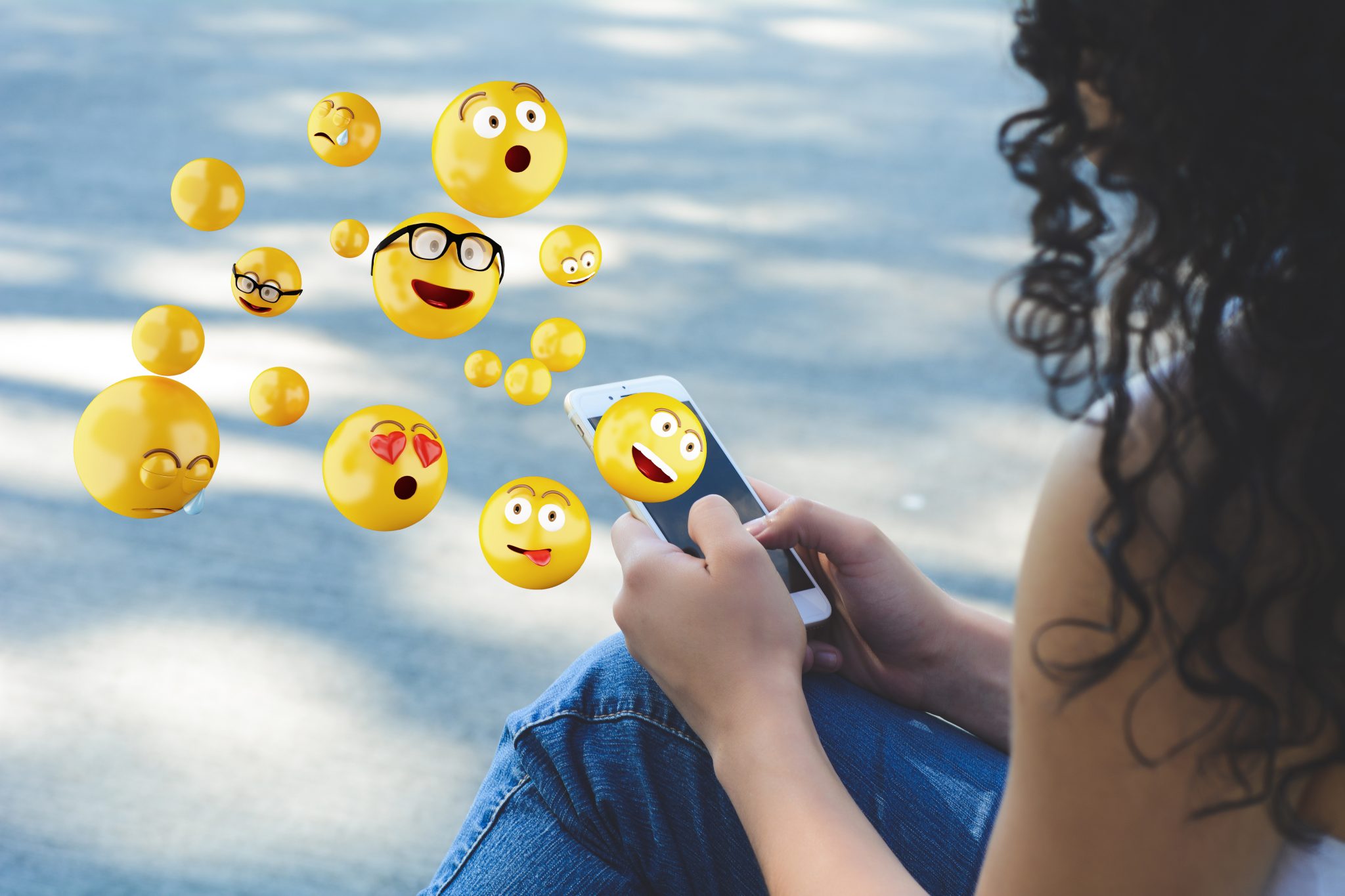 🌻 Brighten Up Your Life With The 😊 Smile Emoji List 10 Emojis To