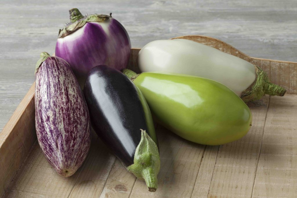 🍆 Eggplant Emoji The Sexual And Wholesome Uses Of The Purple Aubergine
