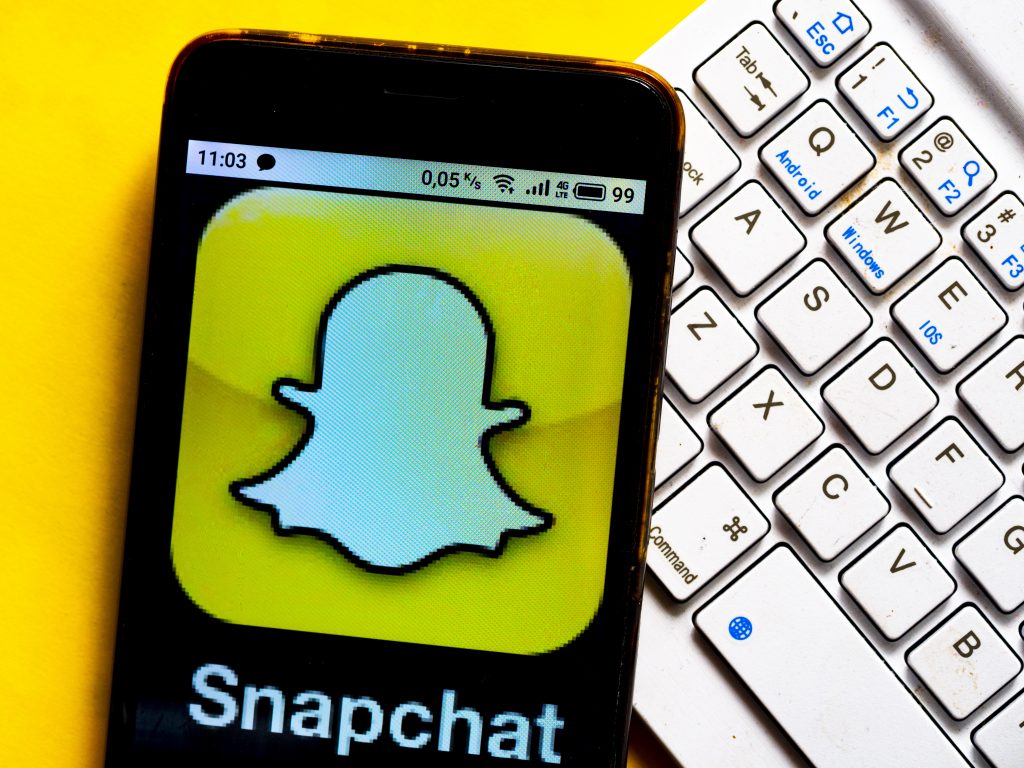 Snapchat Emojis: 👻 All You Need To Know About The 🌟 Emojis On The App