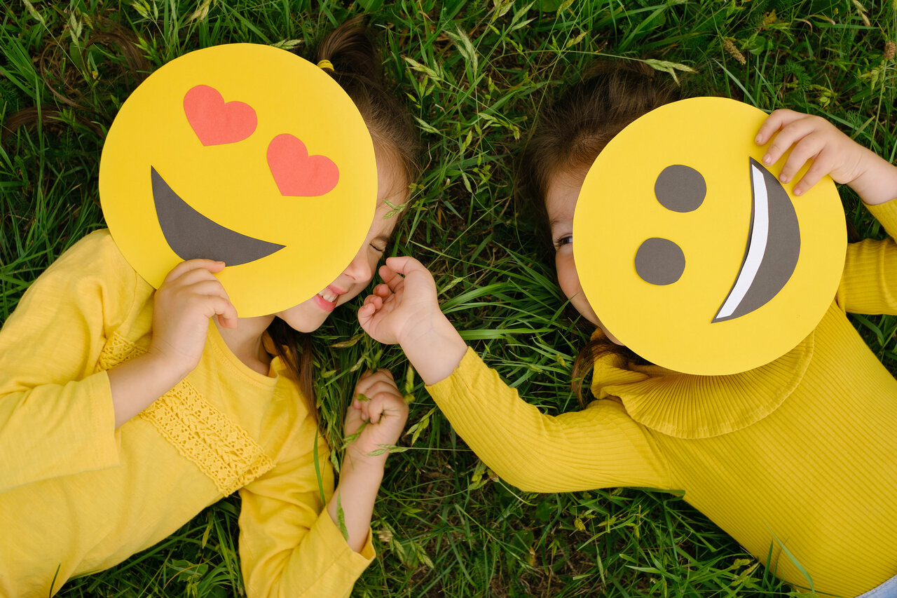 Happy Emojis: 😀 Share Those Positive Feels In A Fun and Cool Way 😎 | 🏆 ...